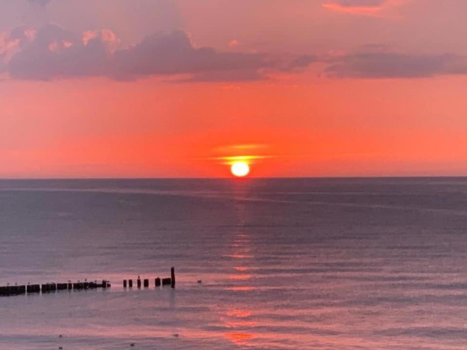 Pensjonat Kaszubianka Ustronie Morskie Buitenkant foto